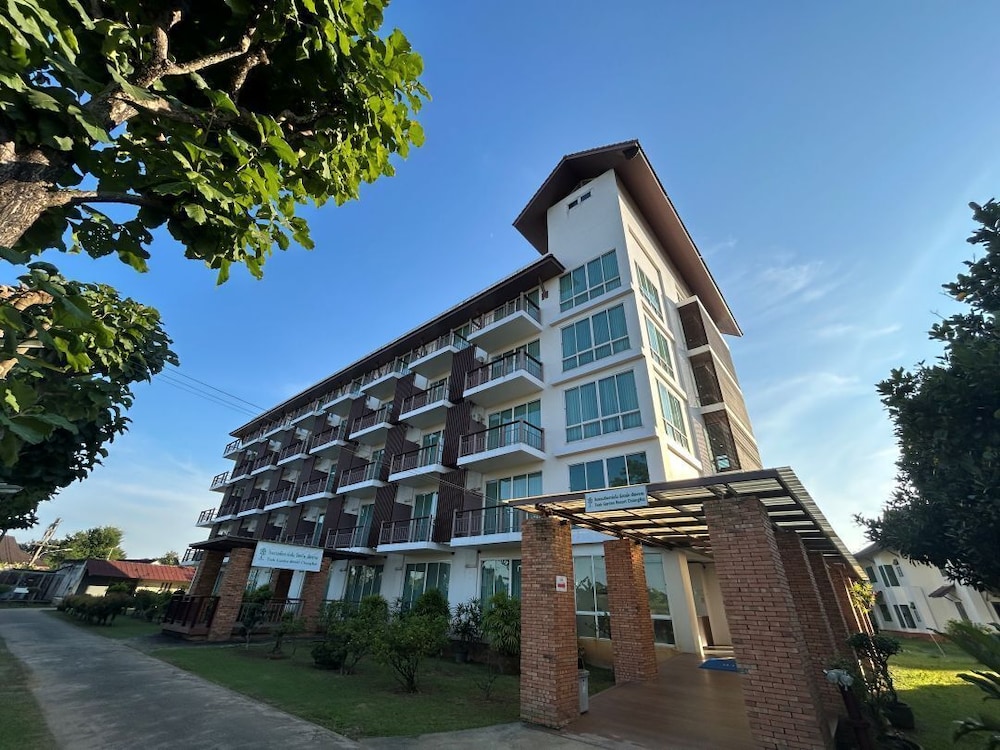 Teak Garden Spa Resort 1/50