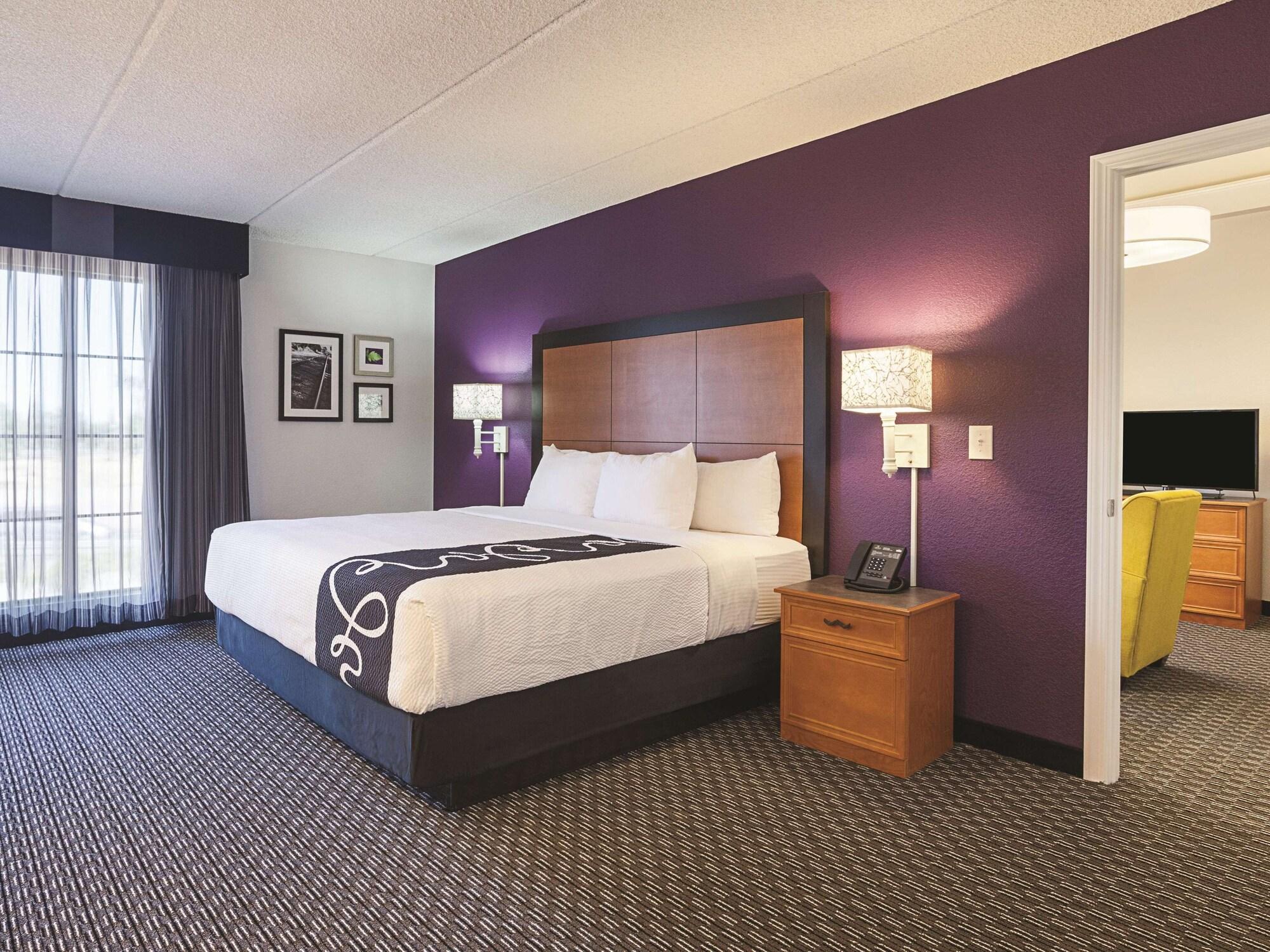 Suite, Multiple Beds