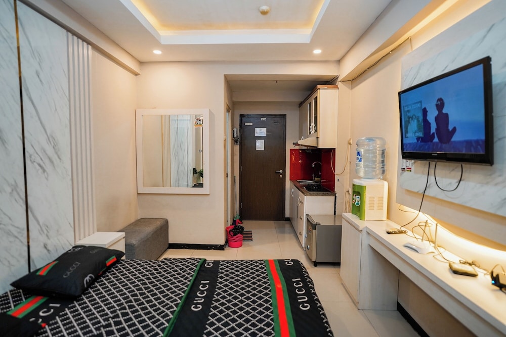The Suite Metro Apartment King Property 41/59