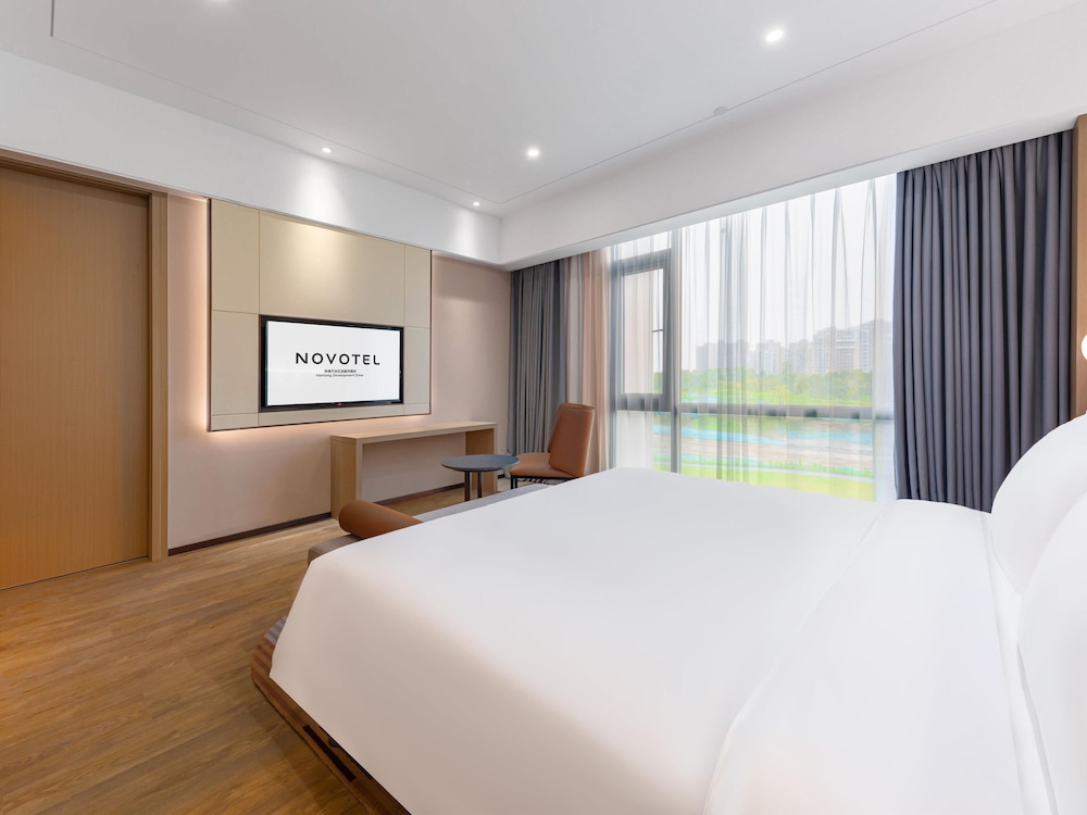 Novotel Nantong Development Zone 16/36