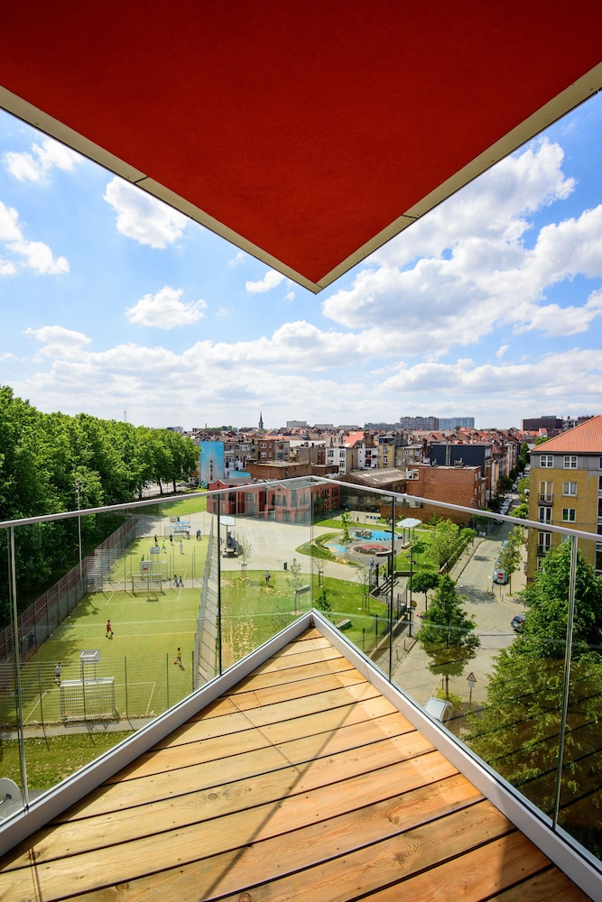 Belvue Hotel 20/50