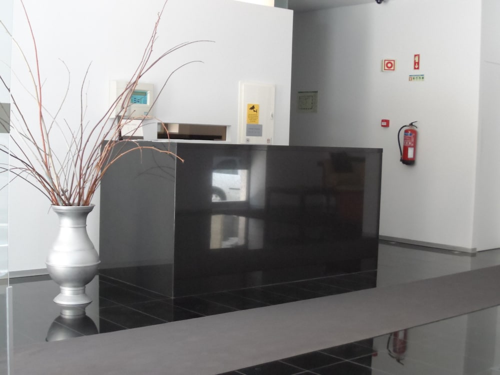 Lazza Hotel 45/45