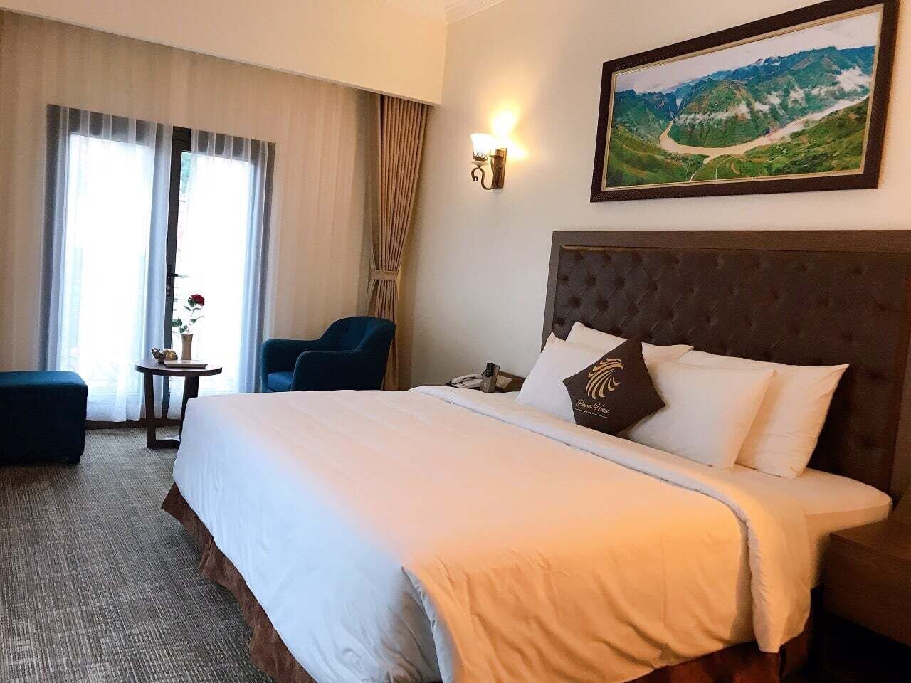 Superior, Single, Twin Beds