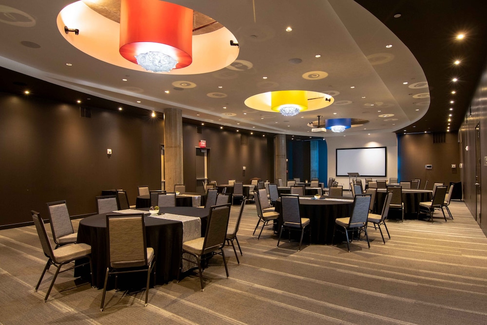 ALOFT RICHARDSON 19/26
