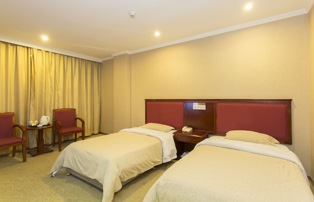 Kaiserdom Hotel Huayue 23/50