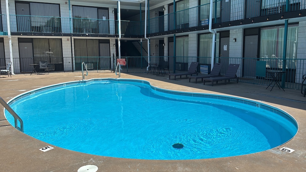 Ozark Valley Inn 28/50