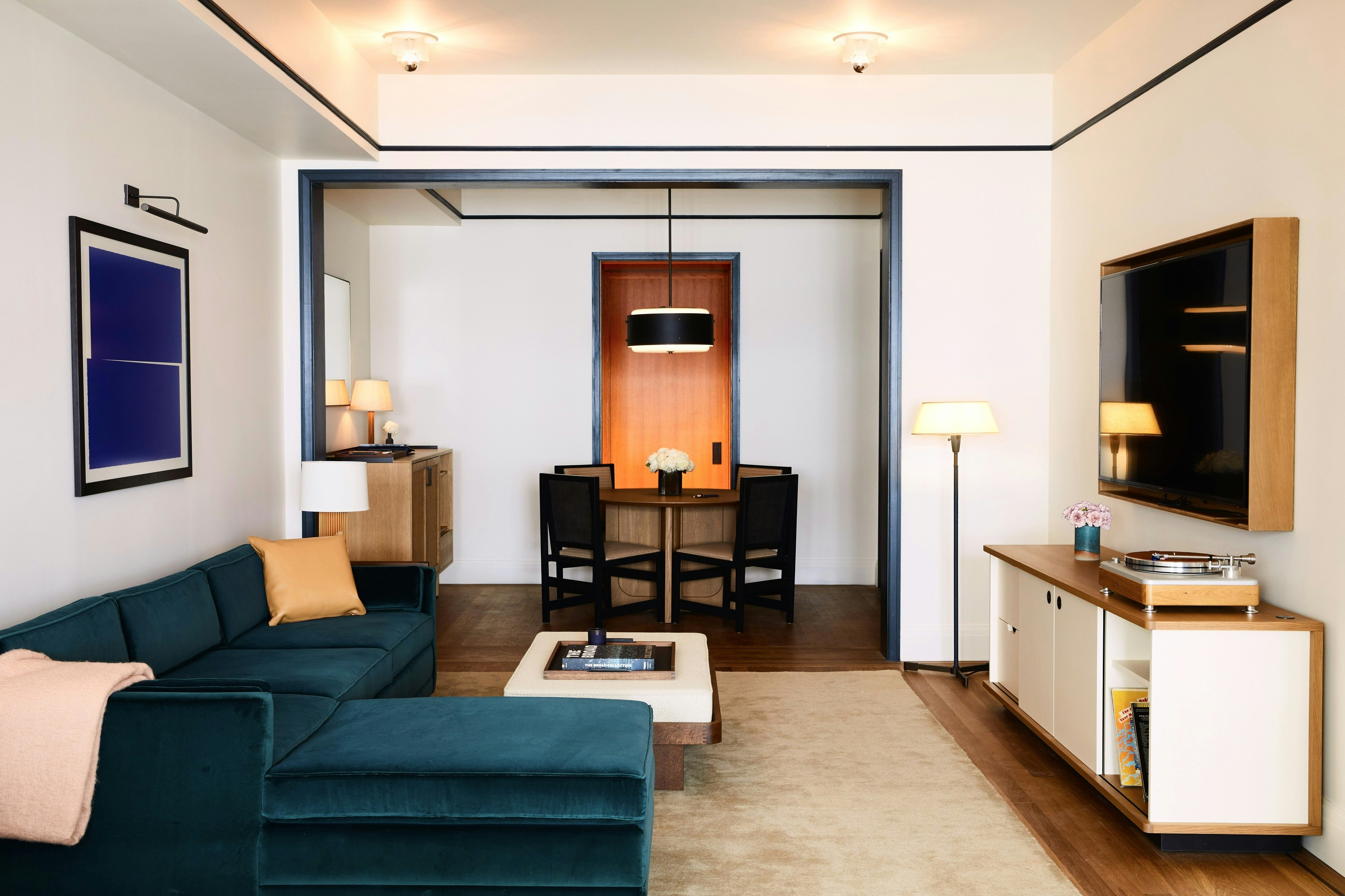 Shinola Hotel 33/50
