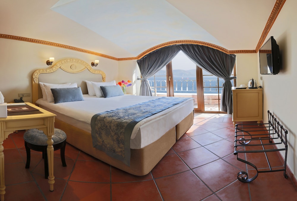 ROOM, DOUBLE OR TWIN BED, SEA VIEW