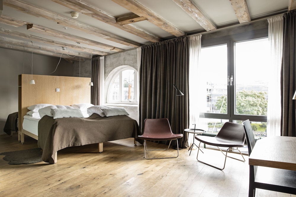 Junior Suite, Studio, Double Bed