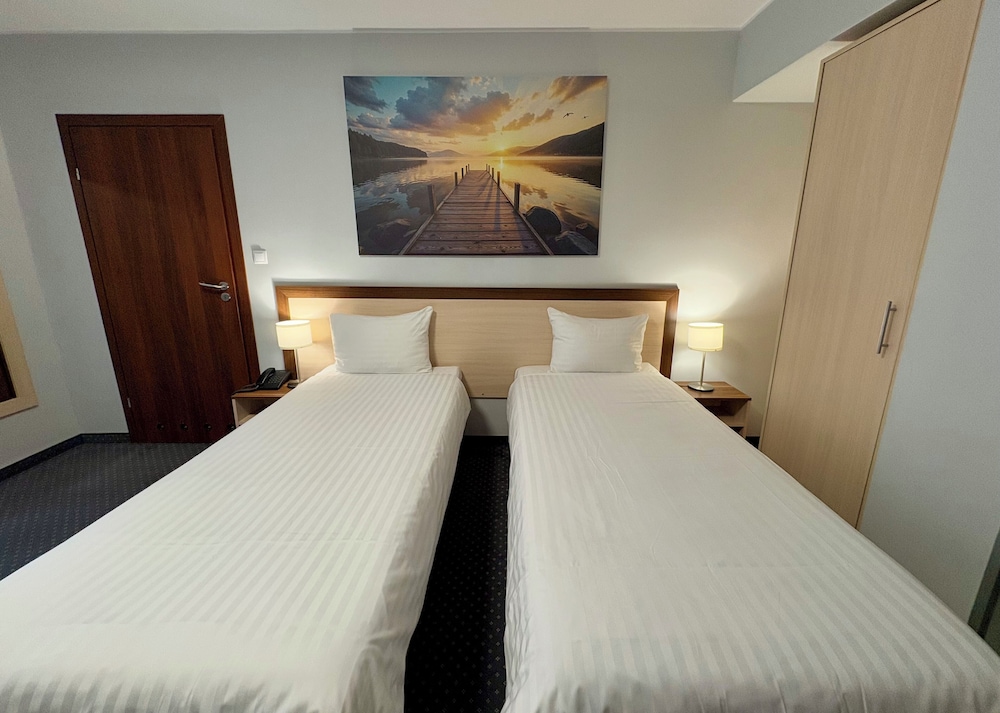 1 Bedroom, Economy, Twin Beds