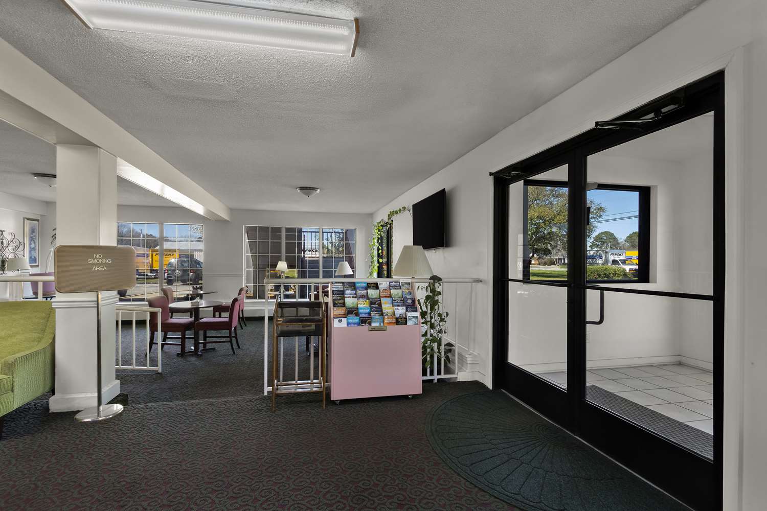 Americas Best Value Inn Edenton 33/36