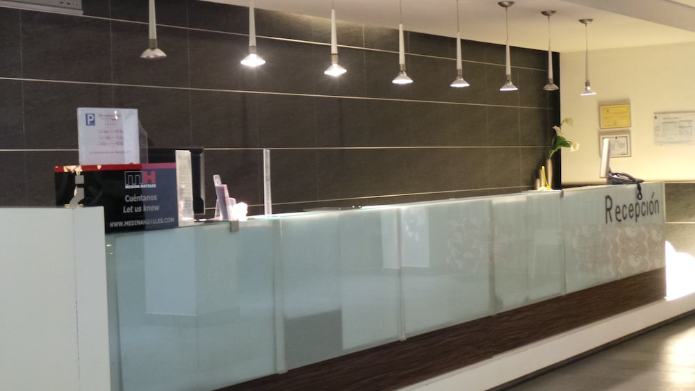 Hotel Sol Y Sombra 6/35
