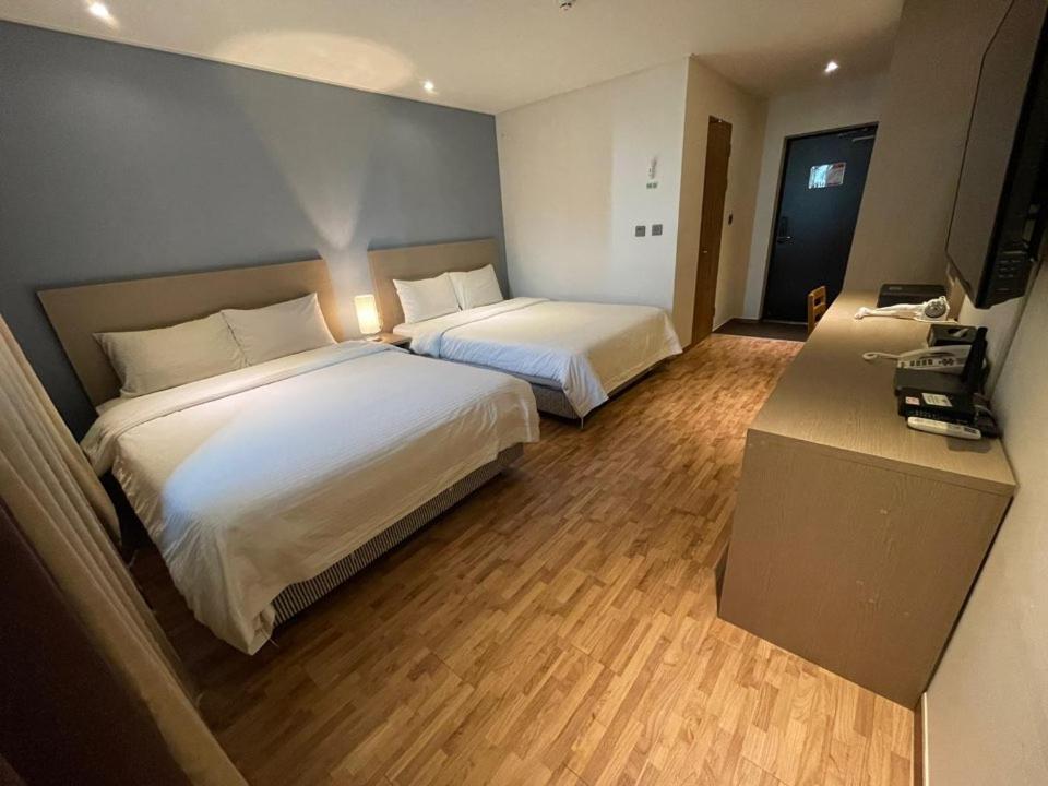 غرفة عائلية بإطلالة على البحر، Sea & Moon Tourist Hotel 2/3