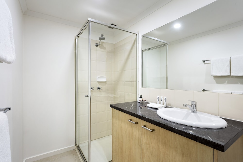 QUEST ST KILDA BAYSIDE 16/41
