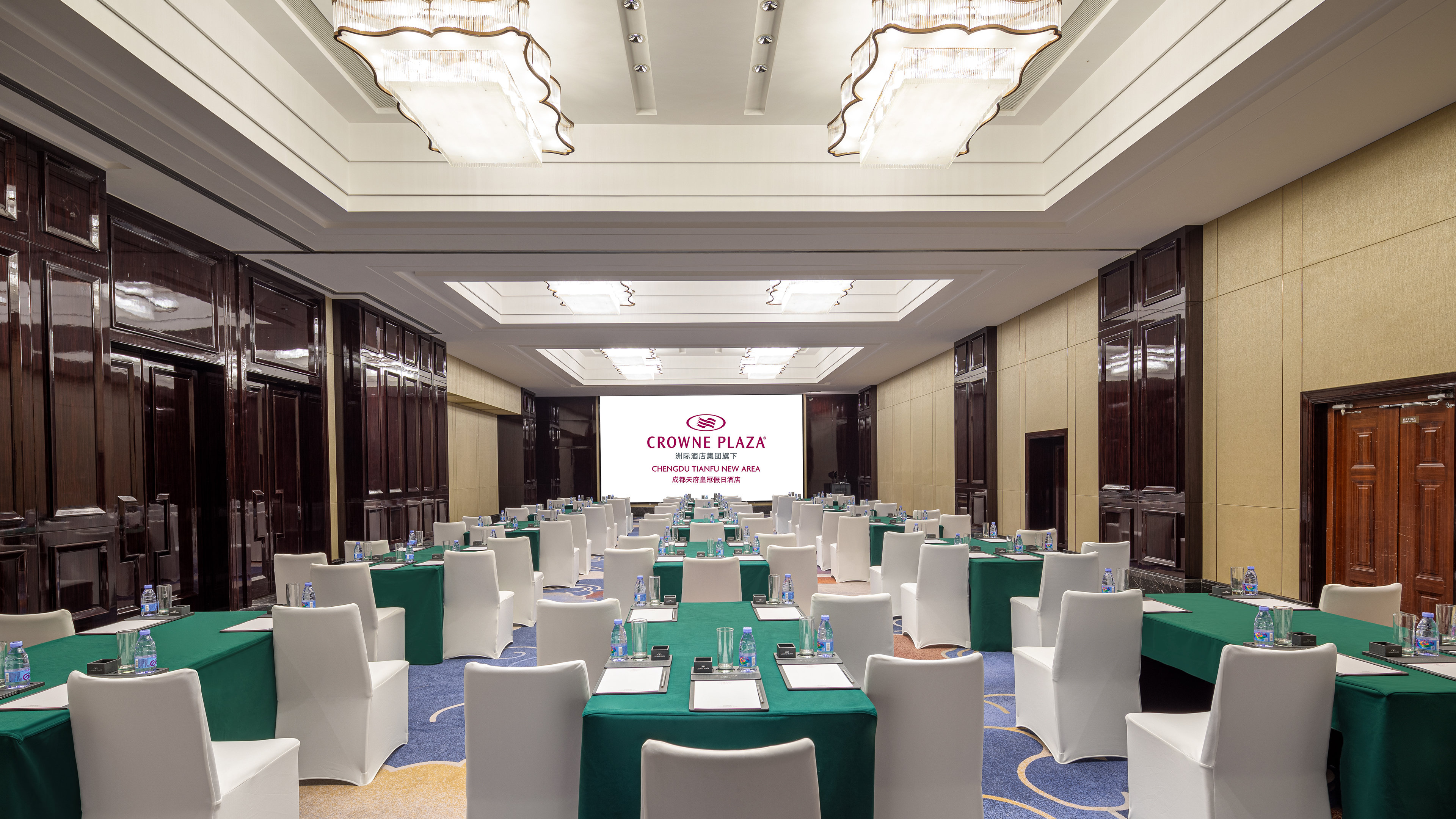 Crowne Plaza Chengdu Tianfu New Area by IHG 46/50