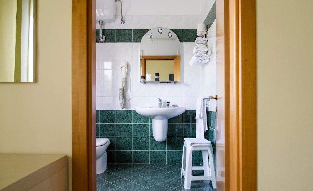 Hotel La Rosa Del Tirreno 39/40