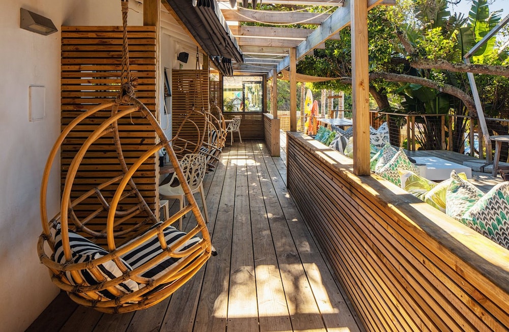 The Bungalow 4/50