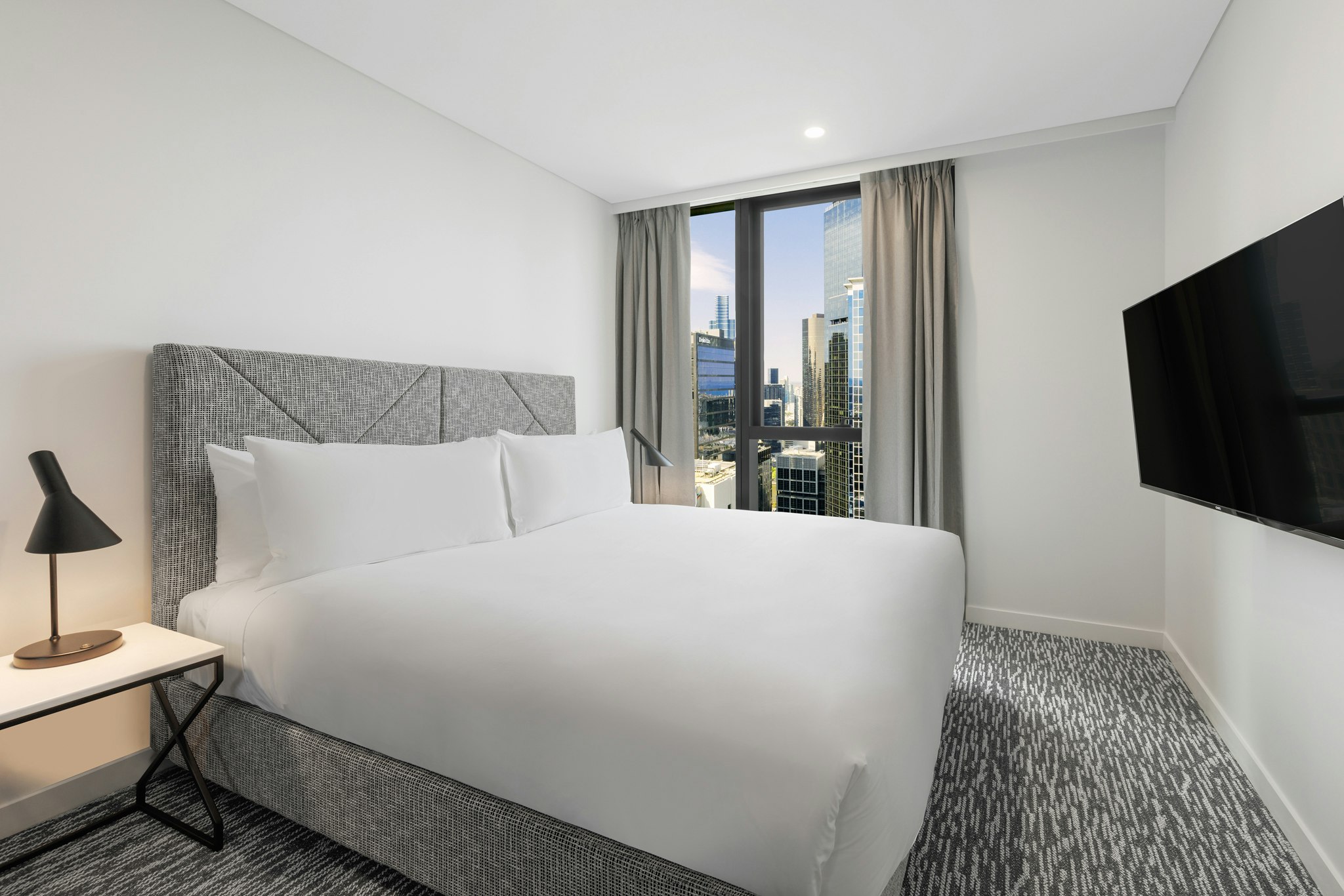 Meriton Suites Melbourne 17/50