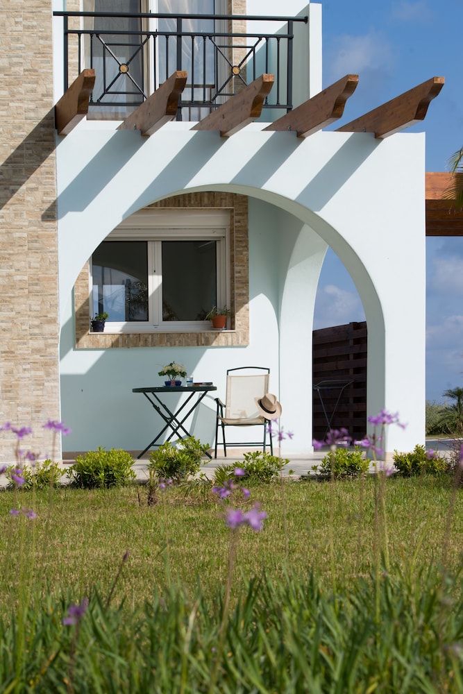 Petra Villas 15/24
