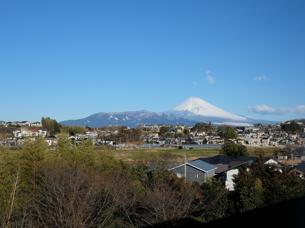 Izu Hatake Onsen Daisenya 32/34