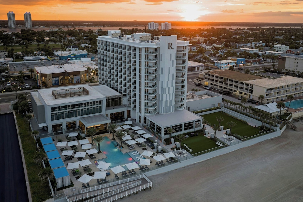 Renaissance Daytona Beach Oceanfront Hotel 10/60