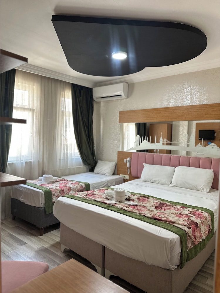 Divas Silver Hotel 17/71
