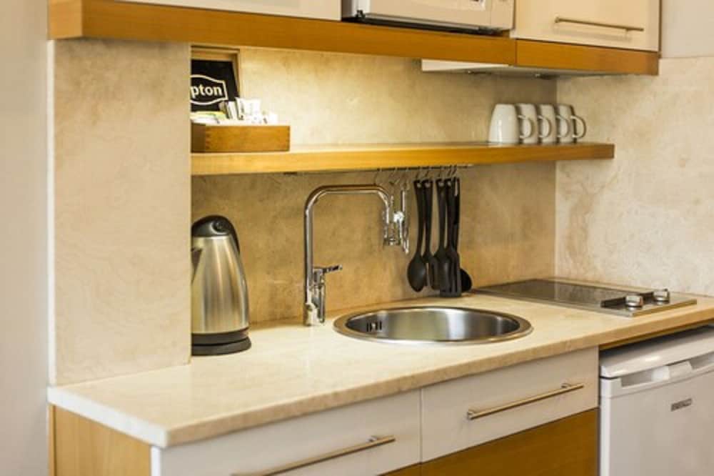 Taxim Suites photo2