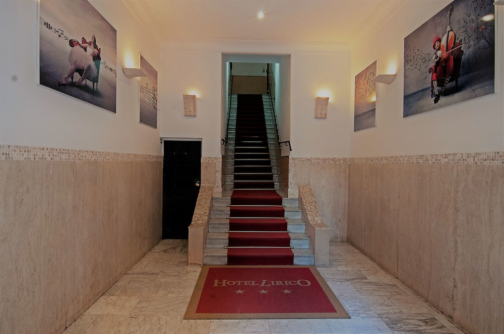 Hotel Lirico Roma 6/63