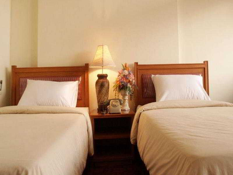 Ubon Hotel 11/20