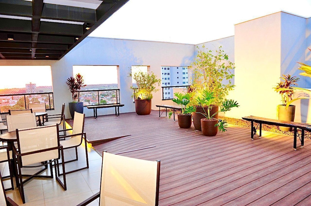 LA Hotel Votuporanga 20/28