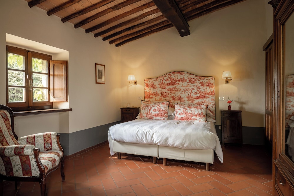 DELUXE, DOUBLE BED