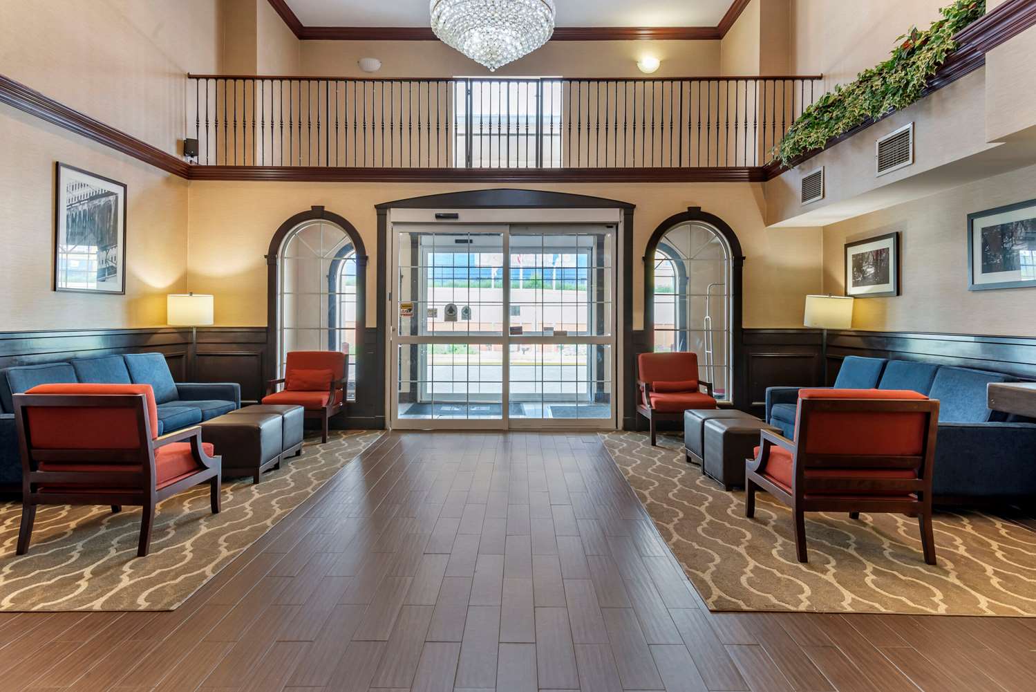 Comfort Suites Newark - Harrison 8/14