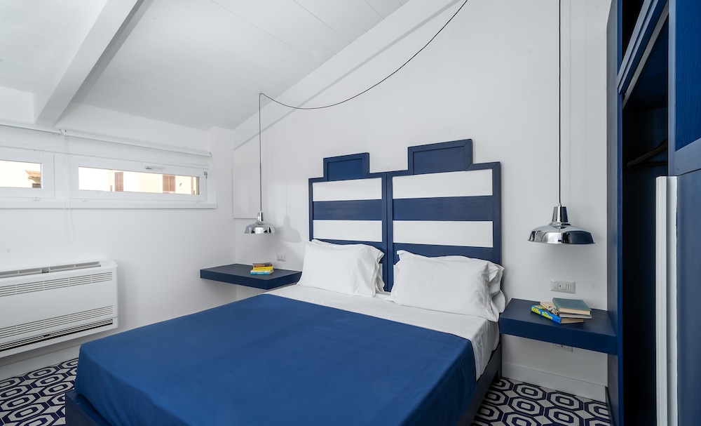 BASIC, DOUBLE BED