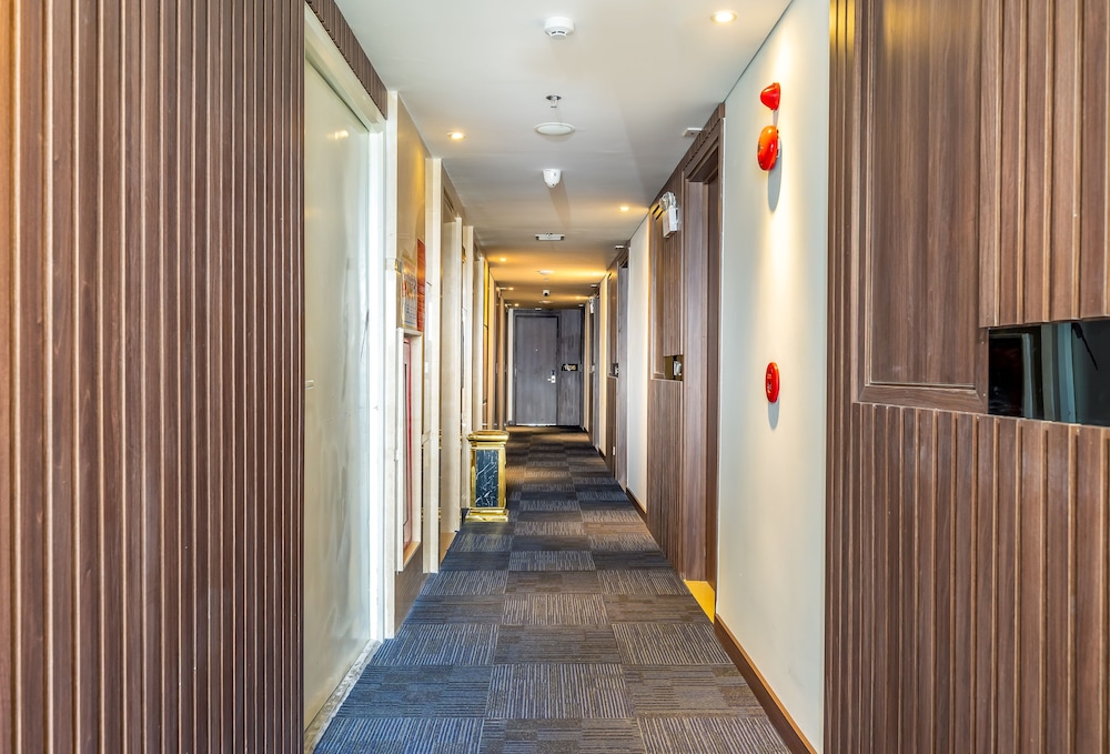Grand Gold Hotel 42/50