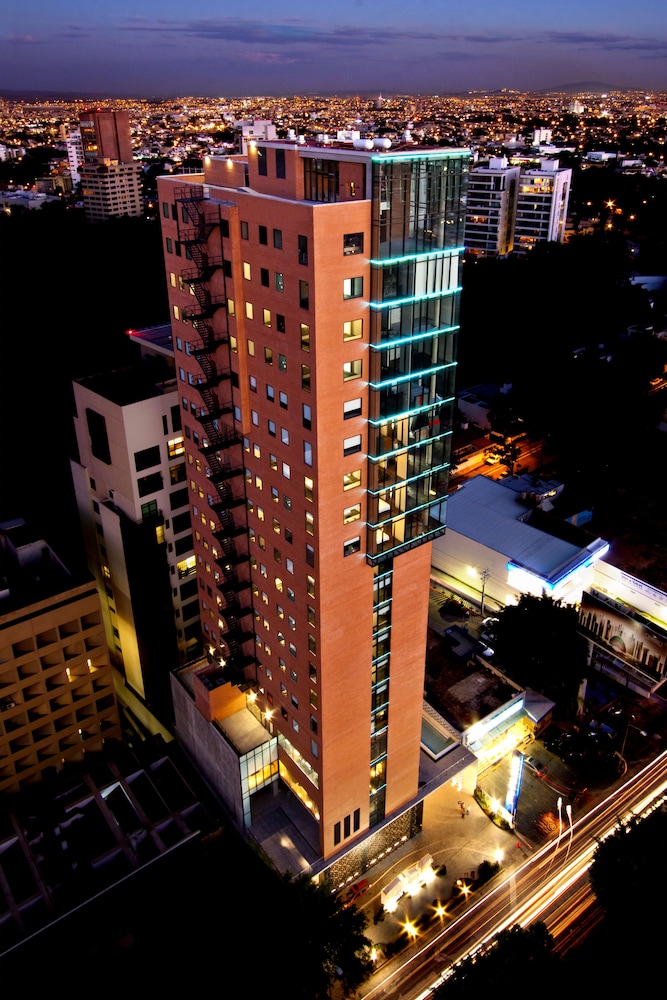 Hotel Guadalajara Country Club by HNF 1/49