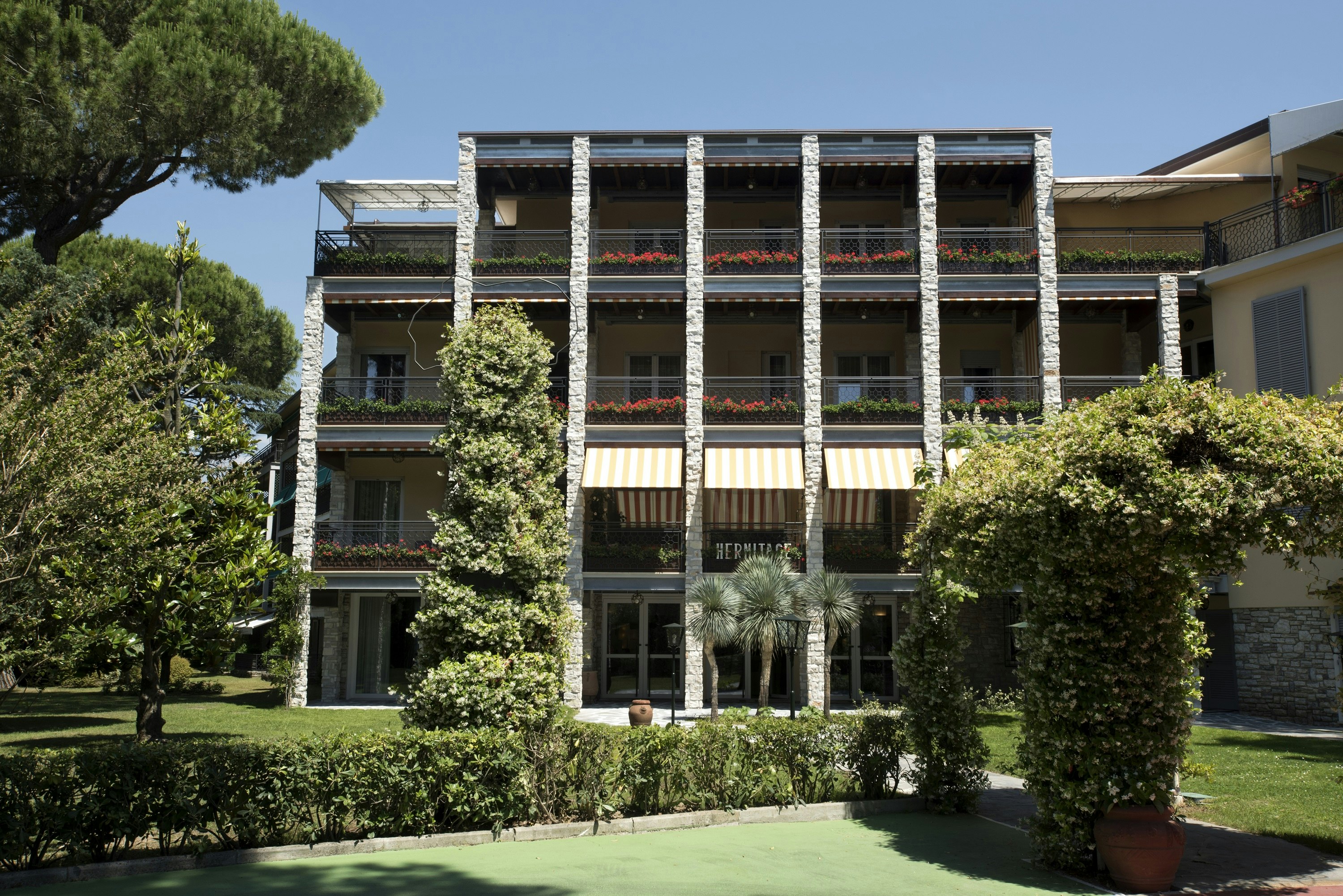 Hermitage Hotel And Resort 3/79