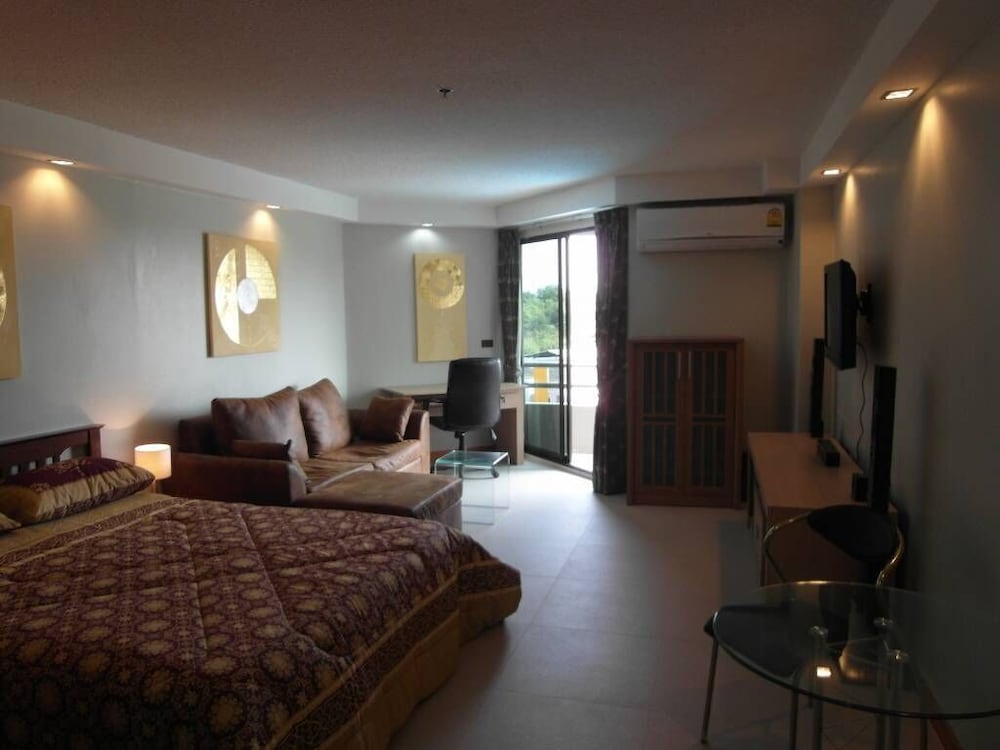 Angket Hip Residence 24/50