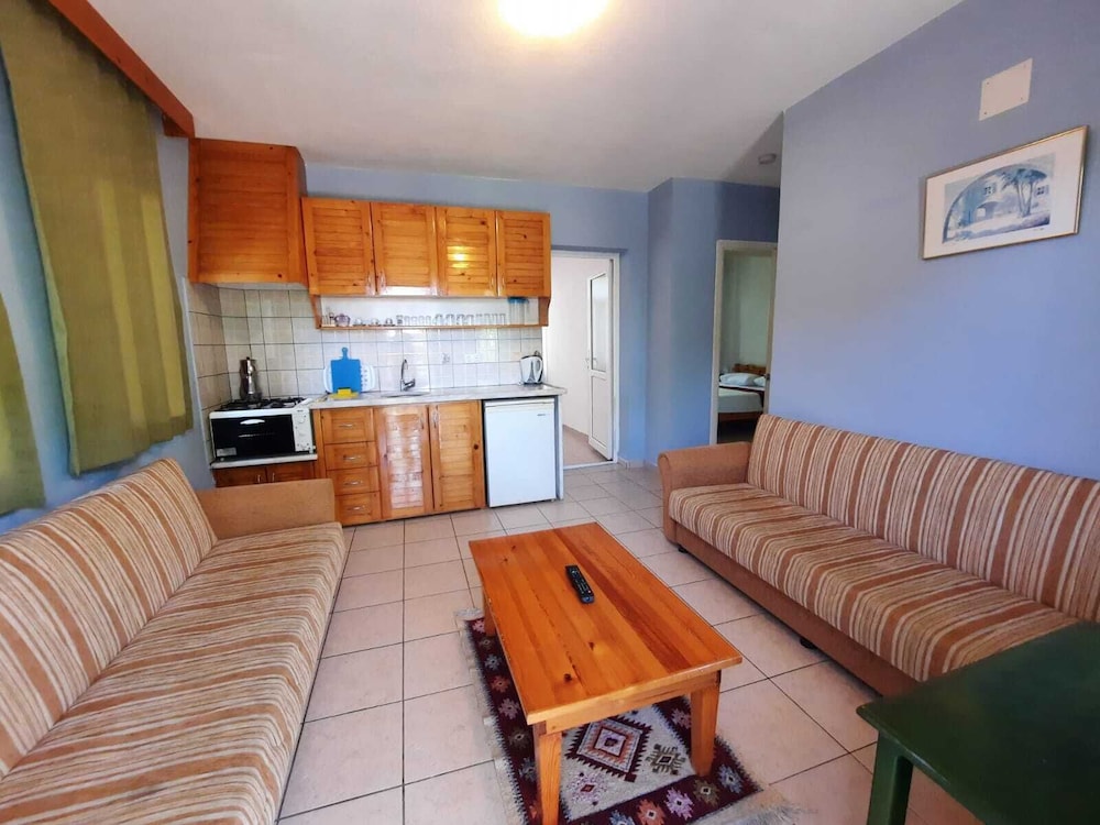 Adilan Villas and Apartments 27/50