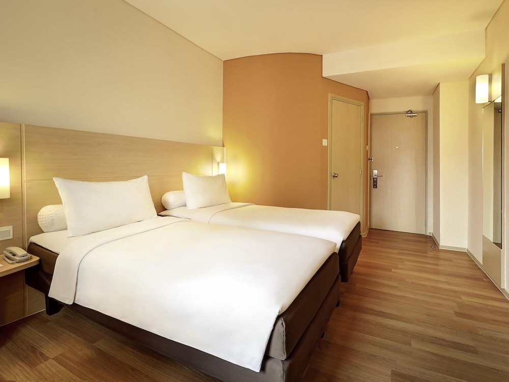 Ibis Jakarta Harmoni 22/56