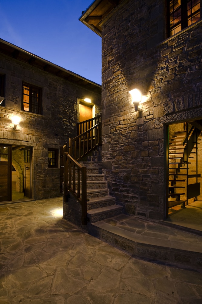 Kipi Suites 40/50