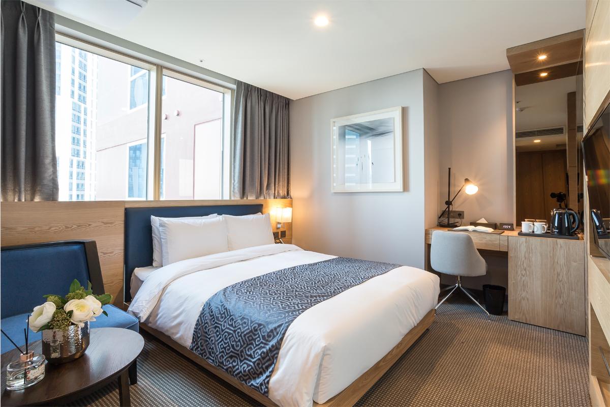 SUPERIOR, DOUBLE BED
