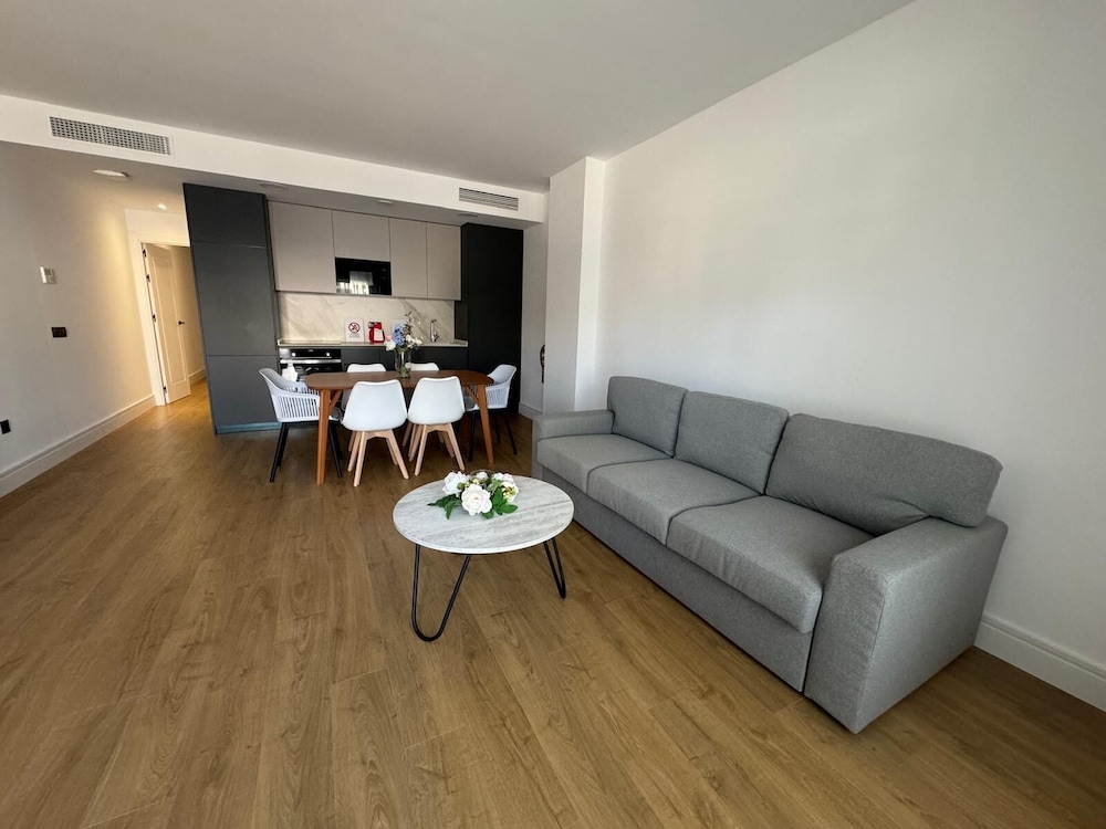 Hotel Arcos de Montemar 40/59