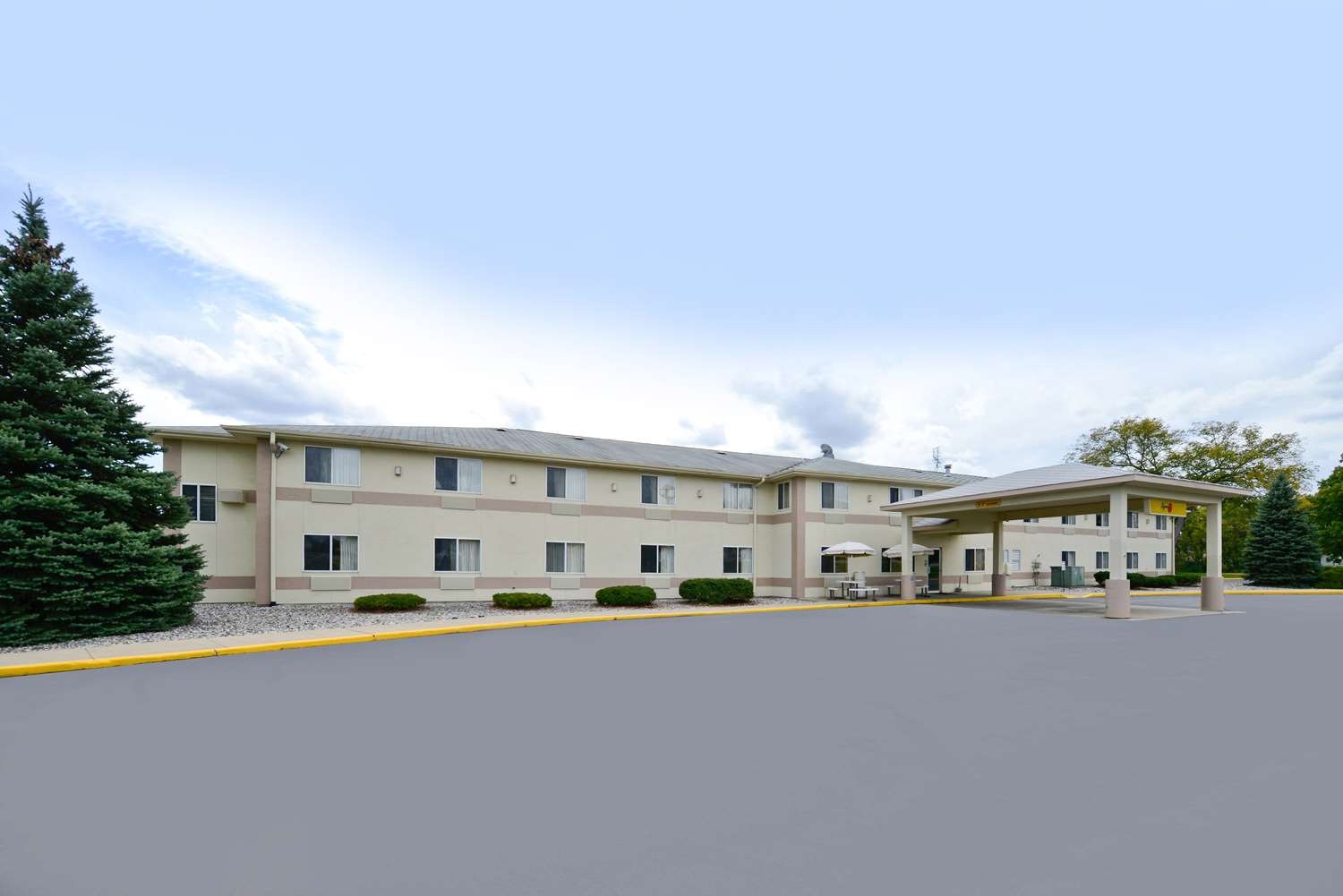 Americas Best Value Inn Charlotte Mi 2/30