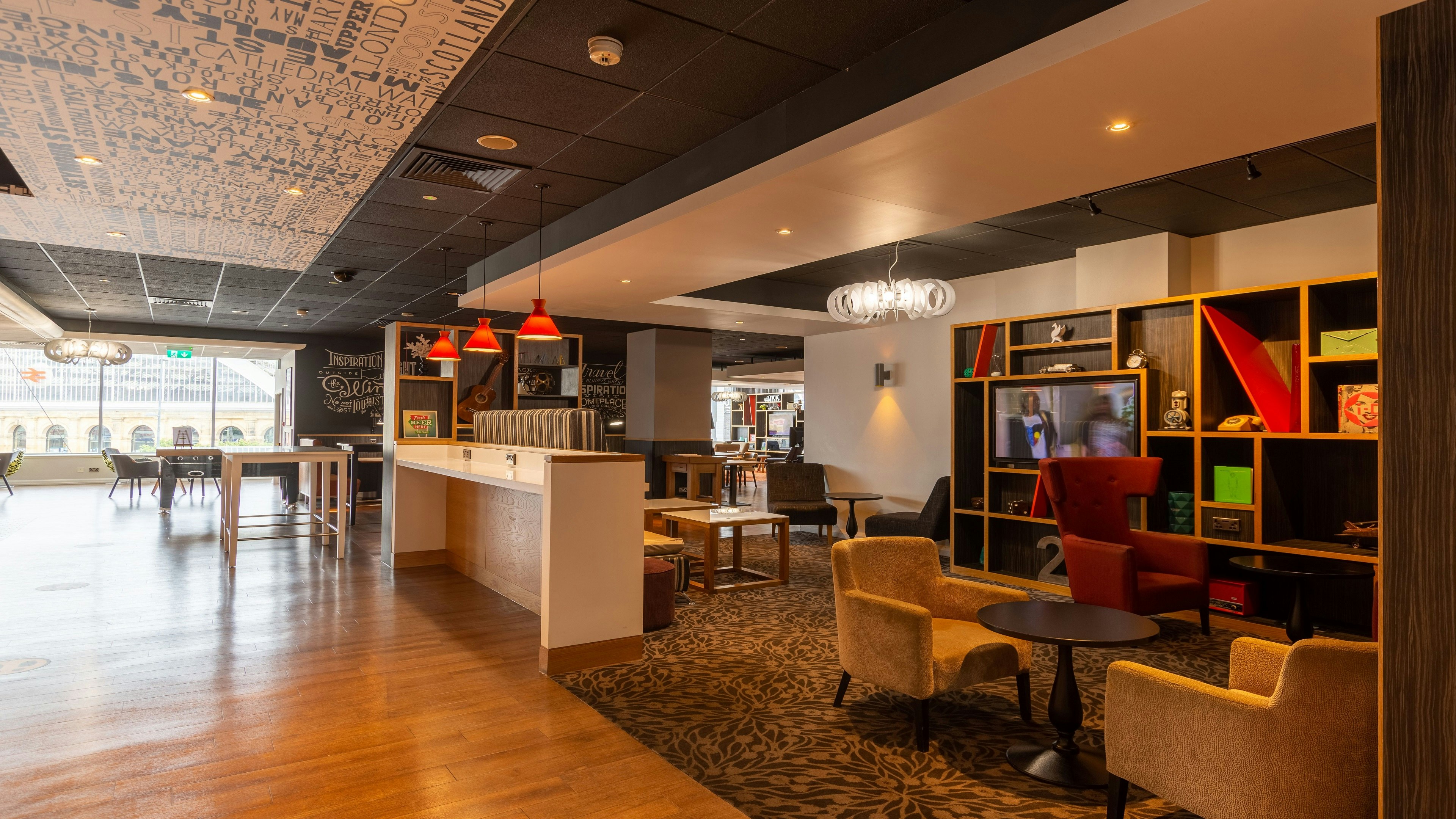 HOLIDAY INN LIVERPOOL 30/50