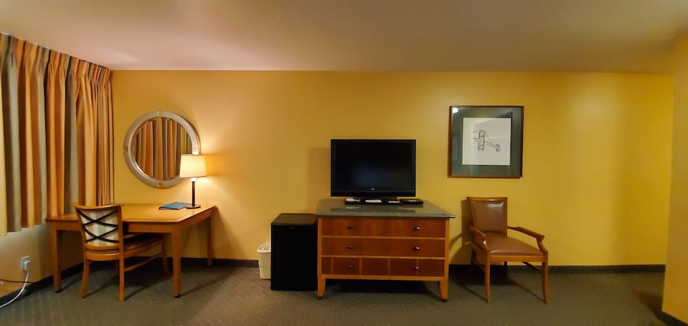 Olympic View Inn 31/49