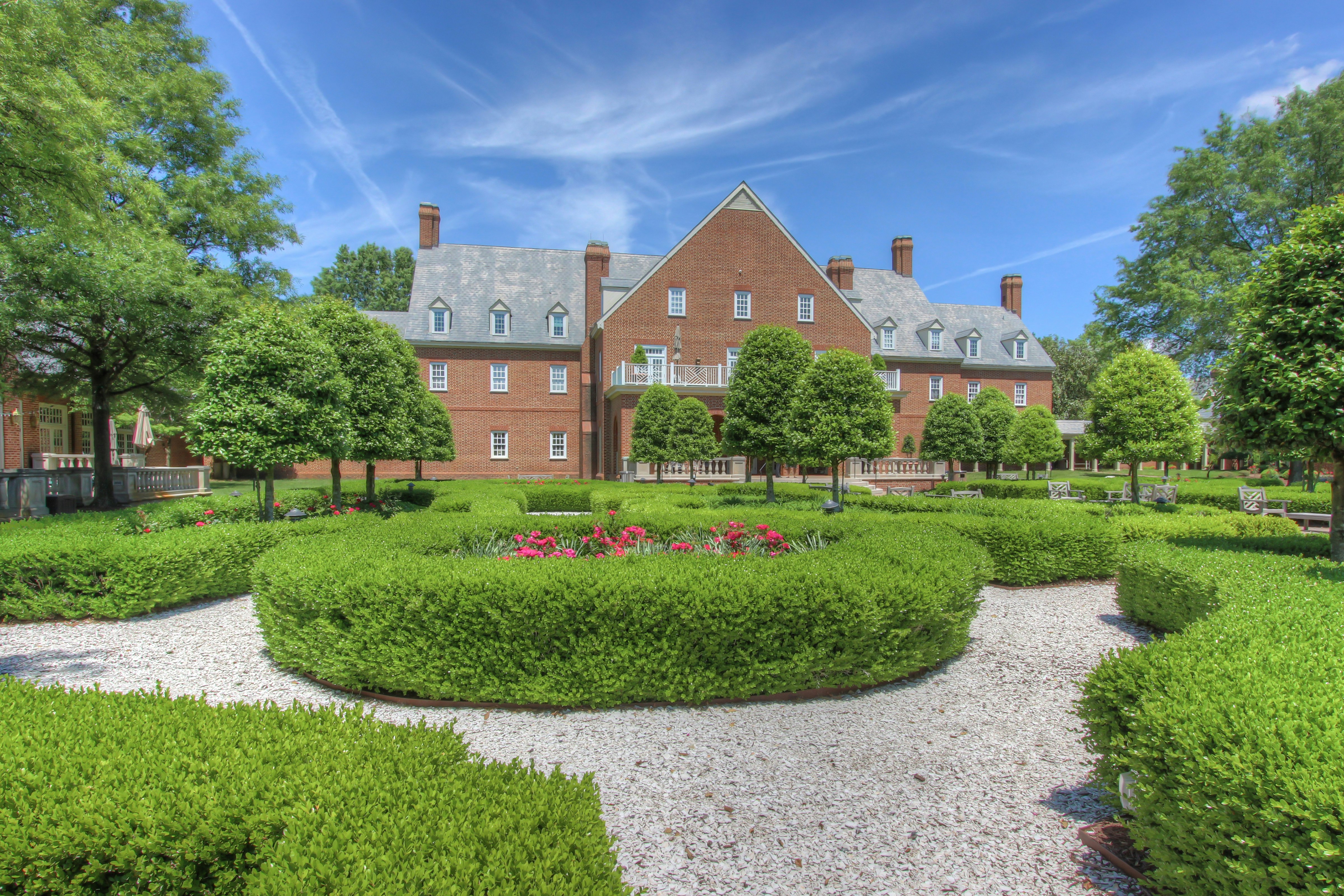 The Founders Inn and Spa, Tapestry Collection by Hilton 28/32