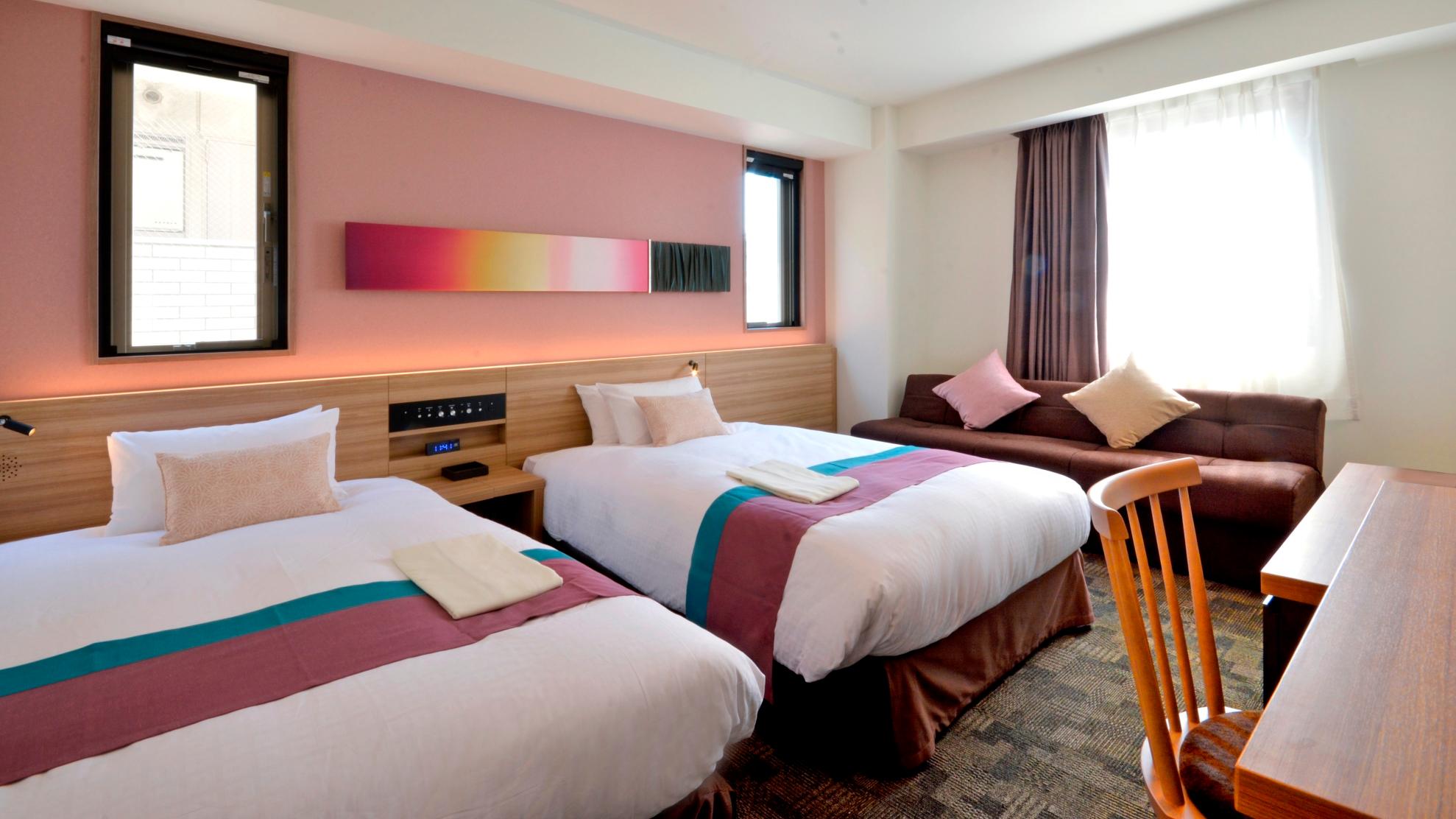 Grand, Plus, Deluxe, Twin Beds