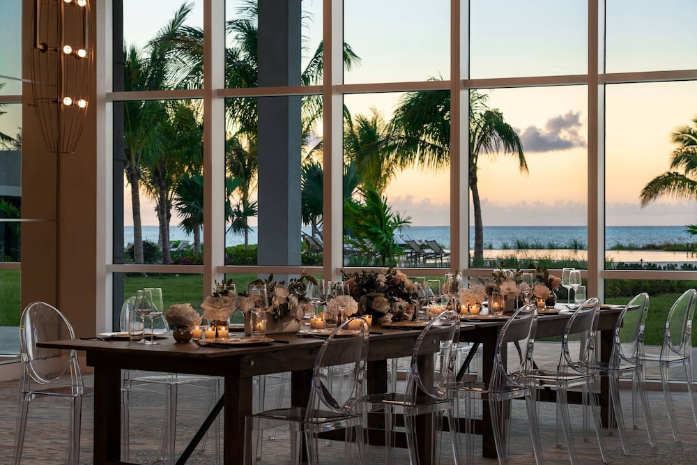 The Ritz-Carlton, Turks & Caicos 32/50