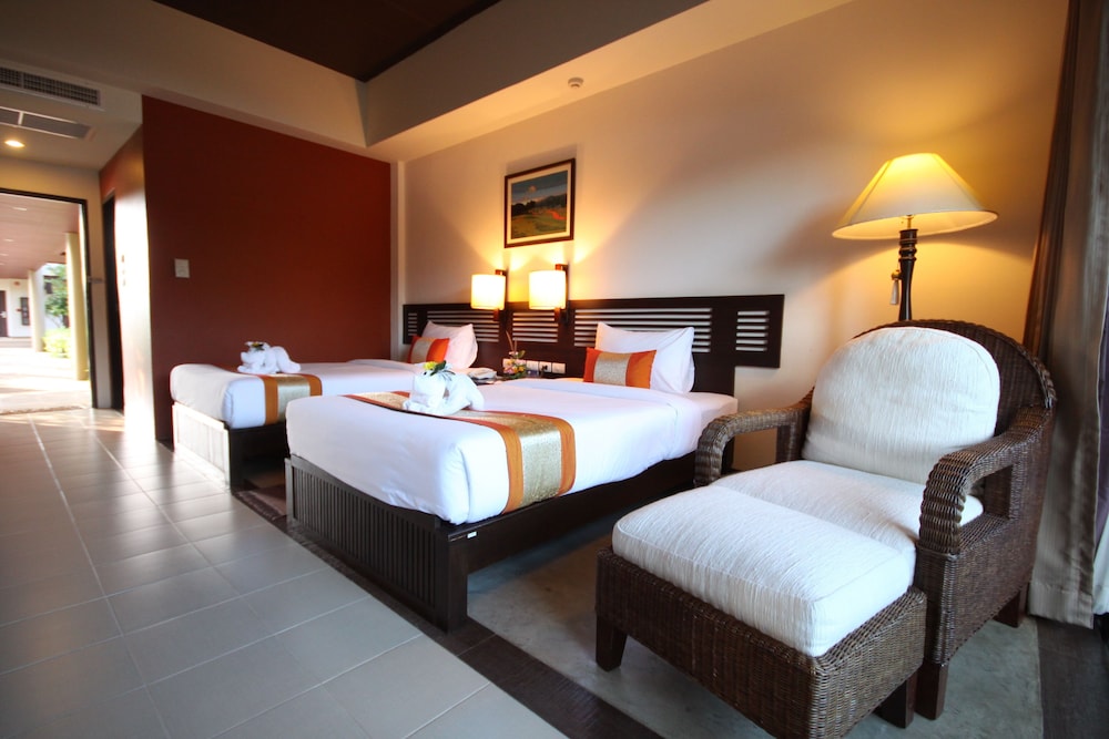 Mae Jo Golf Resort And Spa 17/50