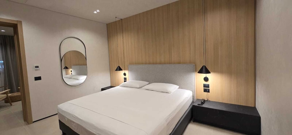 Deluxe, Suite, King Bed, Sea View, Sofa